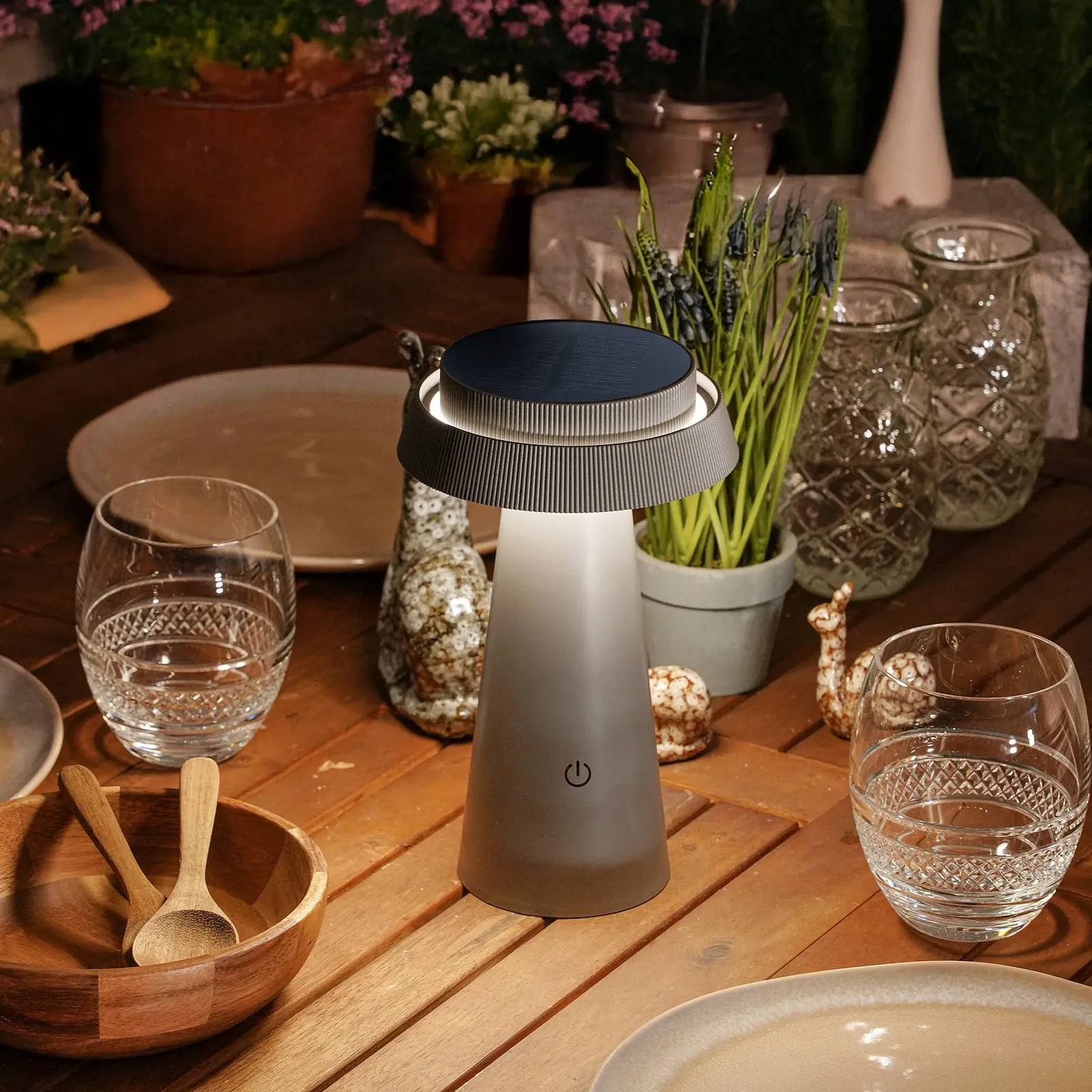 Настільна лампа esotec Sissi 23 Solar Плавне регулювання яскравості Li-Ion USB-C 23 см, фото №2