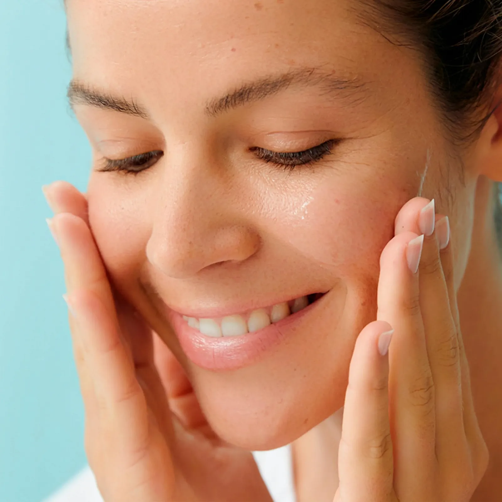 Крем для вмивання NIVEA Живильний для сухої та чутливої шкіри 150 мл, фото №4