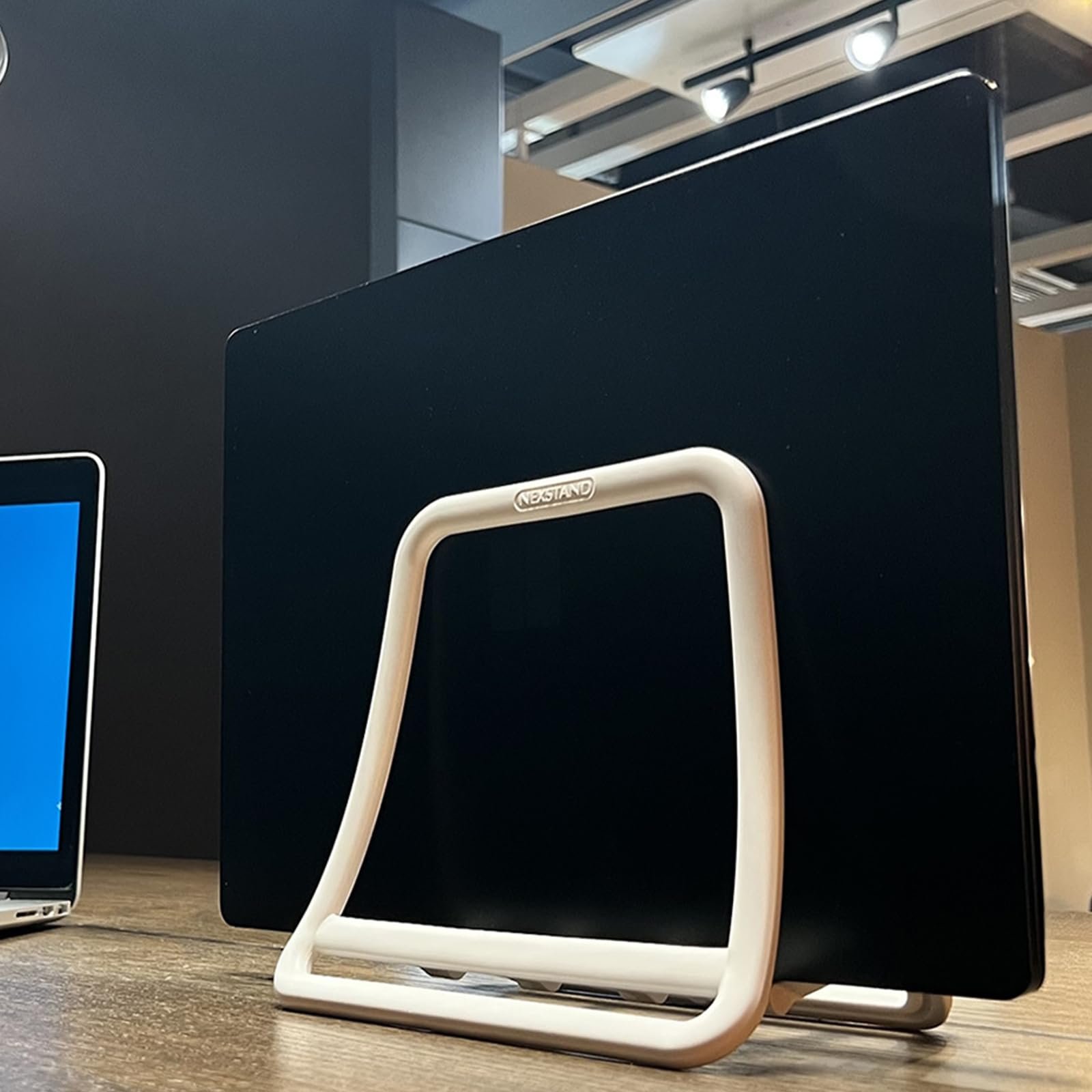 Вертикальная Подставка для Ноутбука 3 Слота Настольная Подставка Держатель Регулируемая Док-станция для Экономии Места для Ноутбука, фото №7 Вертикальная Подставка для Ноутбука 3 Слота Настольная Подставка Держатель Регулируемая Док-станция для Экономии Места для Ноутбука, фото №7