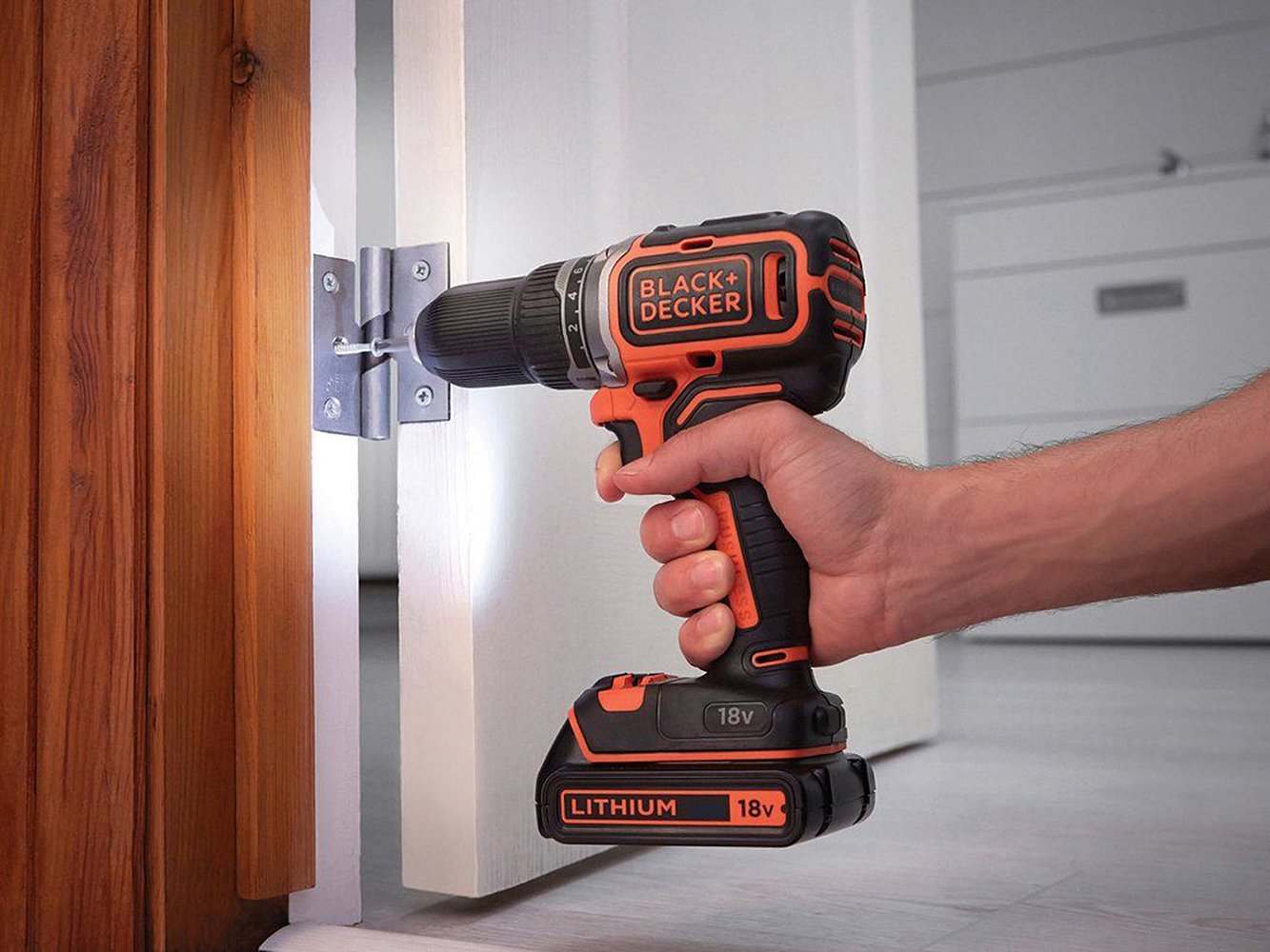 Дриль-шурупокрут Black & Decker BL186K1B2 Бездротовий 18 В Безщітковий 2 x Акумулятори 2 А·год Чохол, фото №6 Дриль-шурупокрут Black & Decker BL186K1B2 Бездротовий 18 В Безщітковий 2 x Акумулятори 2 А·год Чохол, фото №6