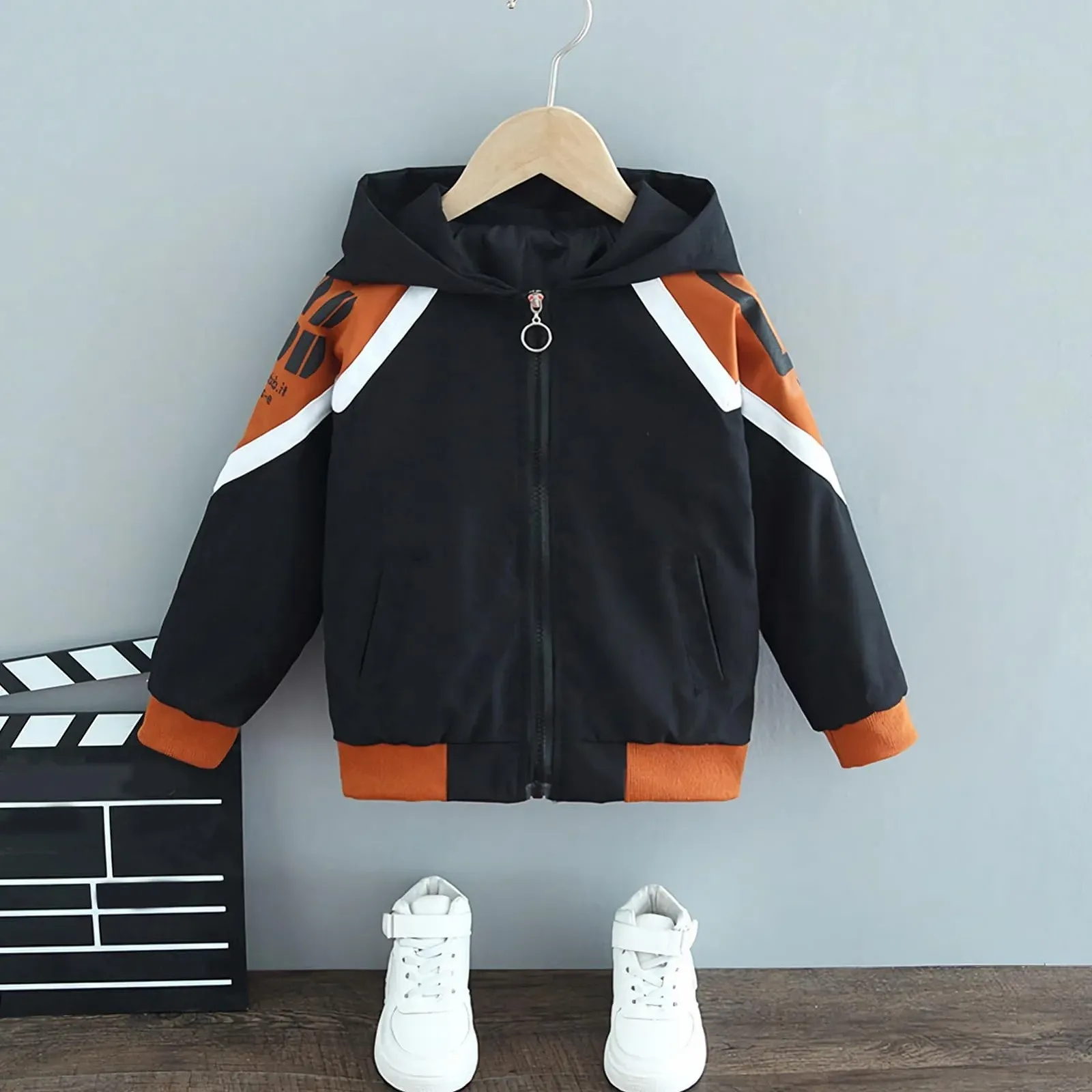 Перехідна дитяча куртка з капюшоном L SERVER, вітровка, модний тренч, фото №7