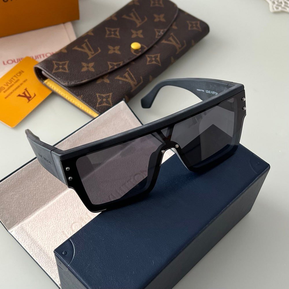 Сонцезахисні жіночі окуляри чорні Louis Vuitton на літо, фото №5 Сонцезахисні жіночі окуляри чорні Louis Vuitton на літо, фото №5