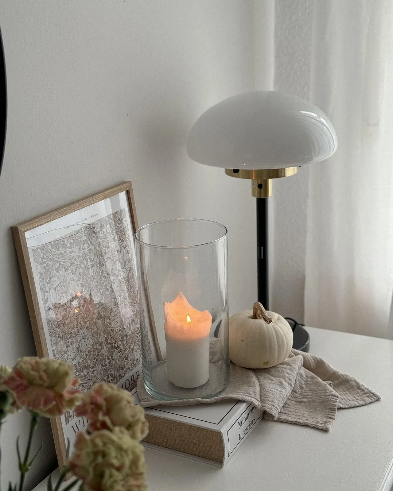 Настільна лампа Minija Classic залізна скляна кругла Чорно-золото-біла, фото №9