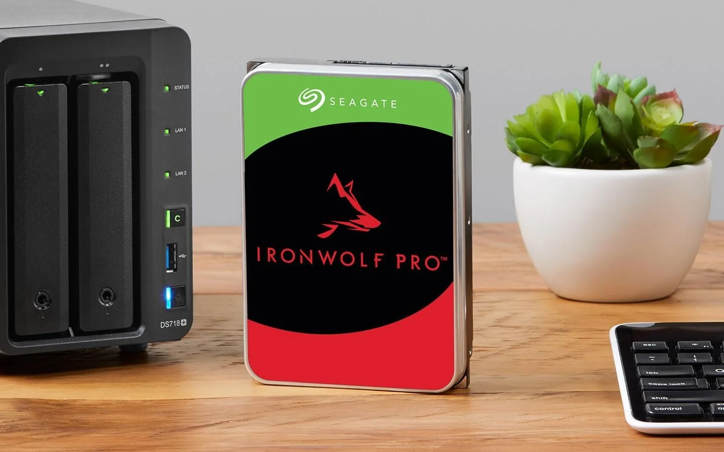 Внутрішній жорсткий диск 3.5" Seagate IronWolf Pro 20TB SATA III (ST20000NTZ01/ST20000NT001), фото №5