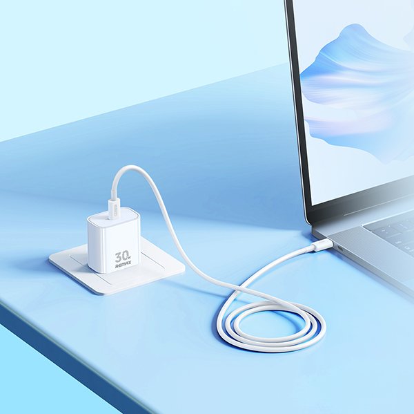 Швидка GaN зарядка для Iphone та Samsung з кабелем Remax RP-U71 30Вт White Type-C-Type-C, фото №7