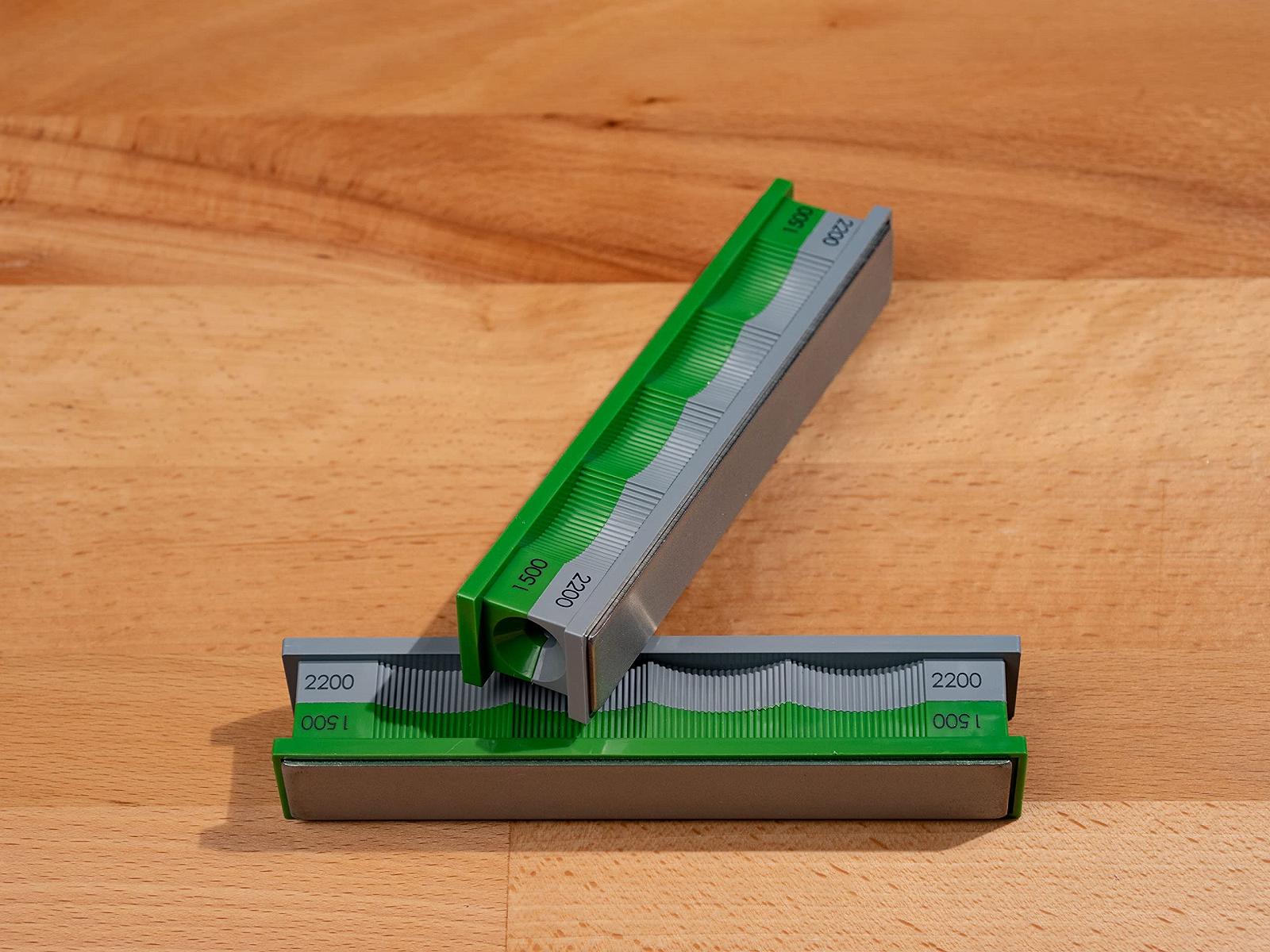 Точилка для ножів Wicked Edge Precision Diamond Stones 1500/2200 Grit (2 камені на зернистість), фото №2 Точилка для ножів Wicked Edge Precision Diamond Stones 1500/2200 Grit (2 камені на зернистість), фото №2