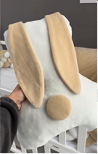 Комплект постільної білизни для новонародженого Зайчик з бортиками іграшками бежевий synthetic.ua - Фото 1