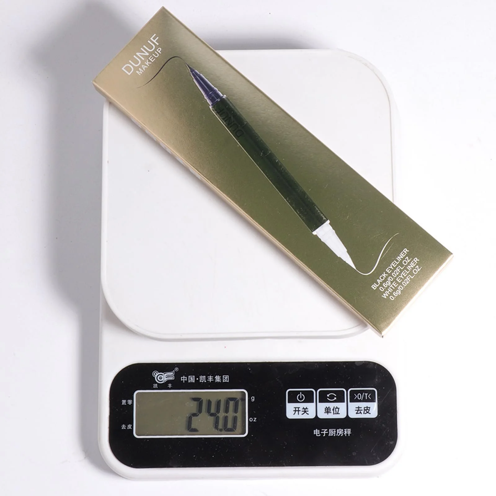 Підводка 2-в-1 Двосторонній Рідка Eyeliner, фото №7 Підводка 2-в-1 Двосторонній Рідка Eyeliner, фото №7