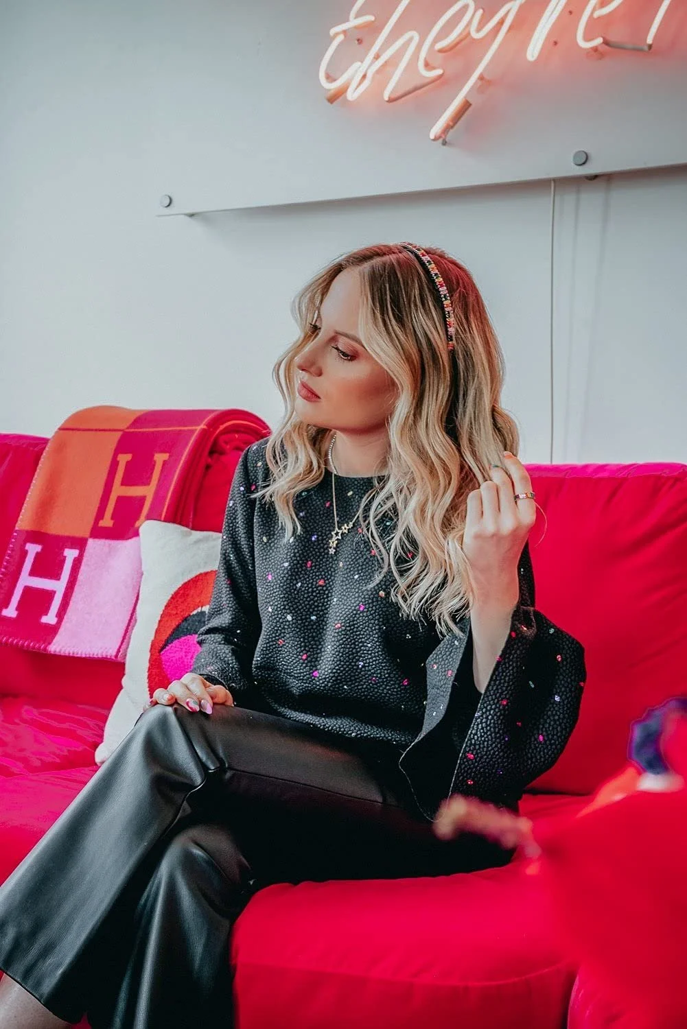 Обруч Invisibobble Trendy Treasure, фото №3 Обруч Invisibobble Trendy Treasure, фото №3