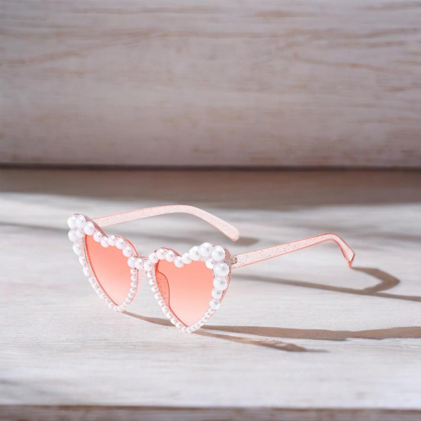 Сонцезахисні окуляри Серце Вінтажні сонцезахисні окуляри Форма серця з перлинним декором, фото №3 Сонцезахисні окуляри Серце Вінтажні сонцезахисні окуляри Форма серця з перлинним декором, фото №3
