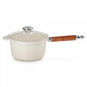 Кастрюля Le Creuset Professional 21139187164460 с деревянной ручкой 18 см белый (meringue) цена на synthetic.ua - Фото 1 Кастрюля Le Creuset Professional 21139187164460 с деревянной ручкой 18 см белый (meringue) synthetic.ua - Фото 1