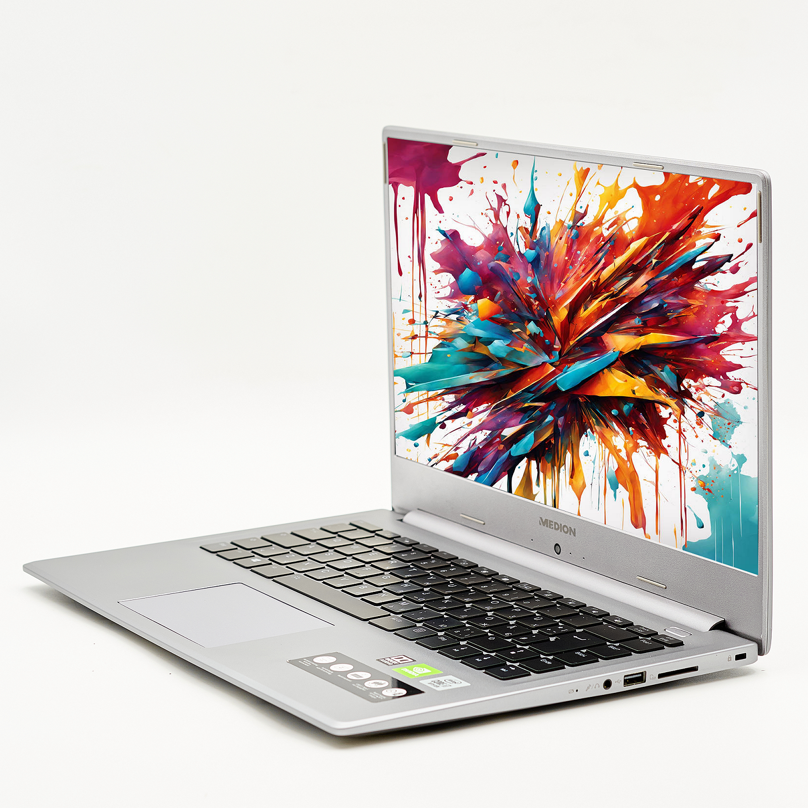 Игровой ноутбук 15.6'' Medion Akoya P15647 Intel Core i7-10510U ОЗУ 32 ГБ SSD 512 ГБ Nvidia GeForce MX350 Металлический корпус Win10, фото №3