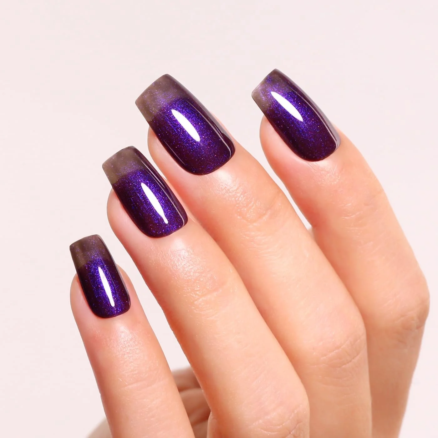 Гель-лак Imtiti Полуперманентный Темно-фиолетовый с перламутровыми блестками, 15 мл, фото №2