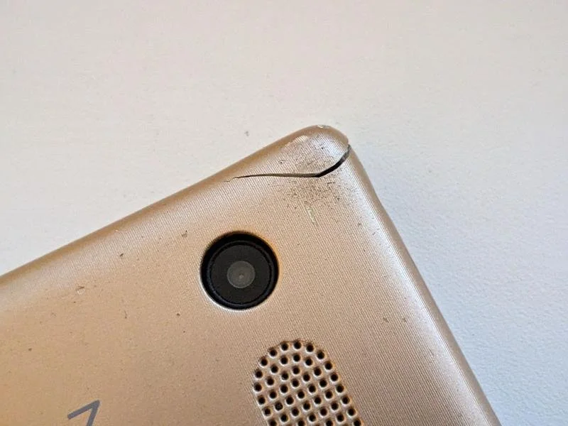 Телефон Nomi i241 Gold, фото №4
