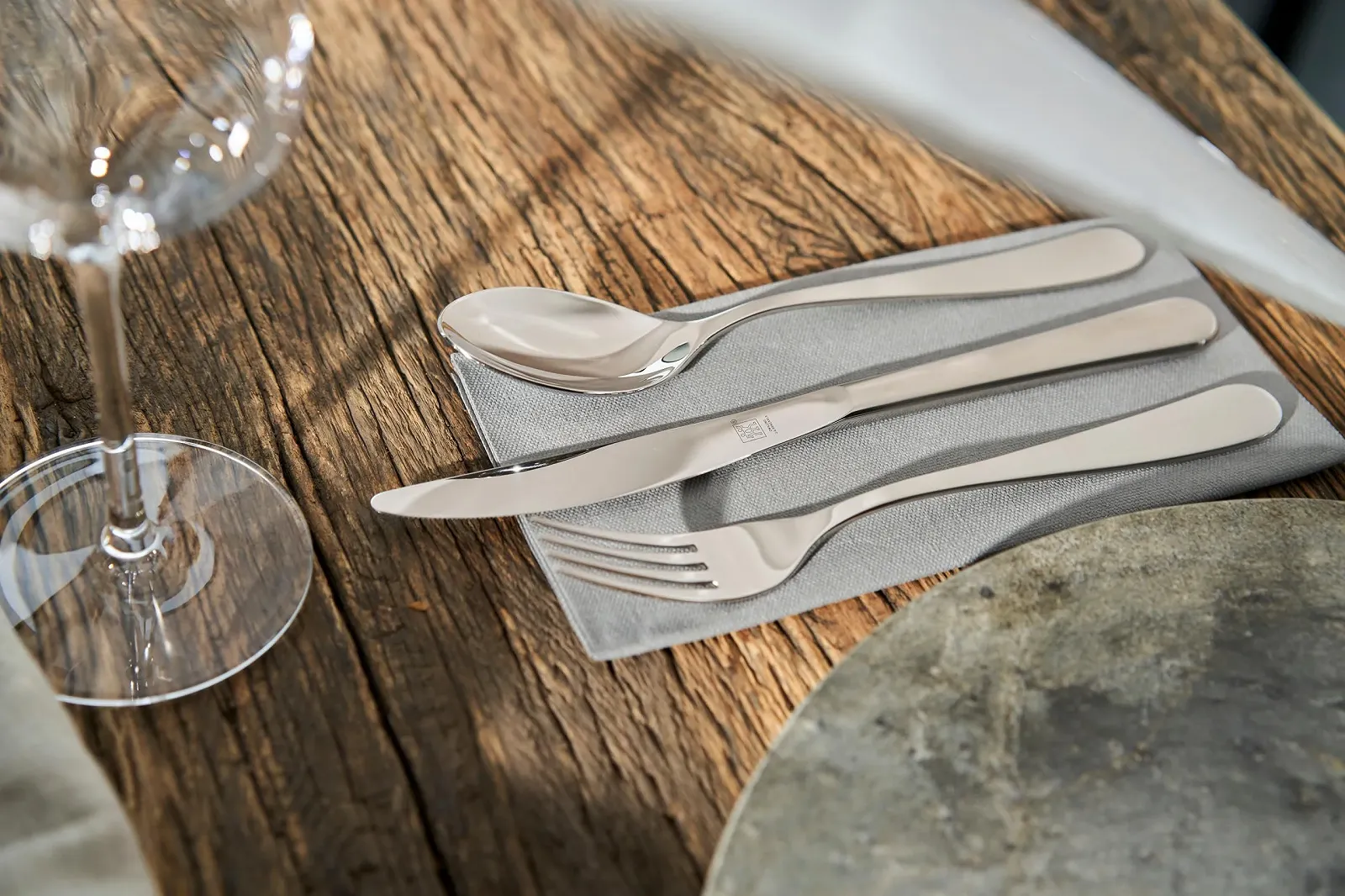 Набір столових приборів ZWILLING Greenwich, 68 предметів, на 12 персон, нержавіюча сталь, фото №4 Набір столових приборів ZWILLING Greenwich, 68 предметів, на 12 персон, нержавіюча сталь, фото №4