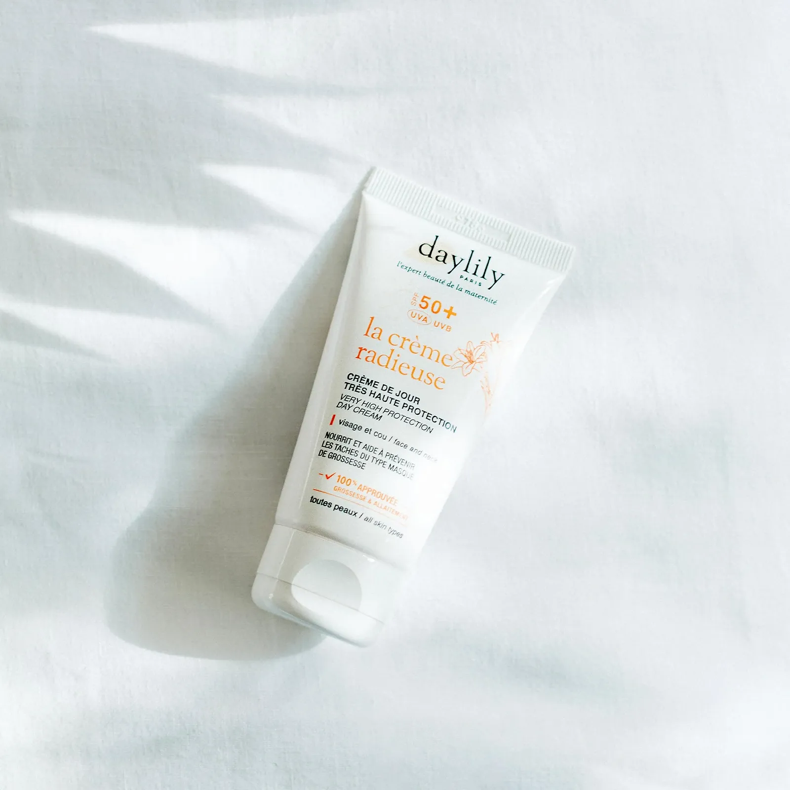 Денний крем Daylily La Crème Radieuse SPF 50, фото №3 Денний крем Daylily La Crème Radieuse SPF 50, фото №3