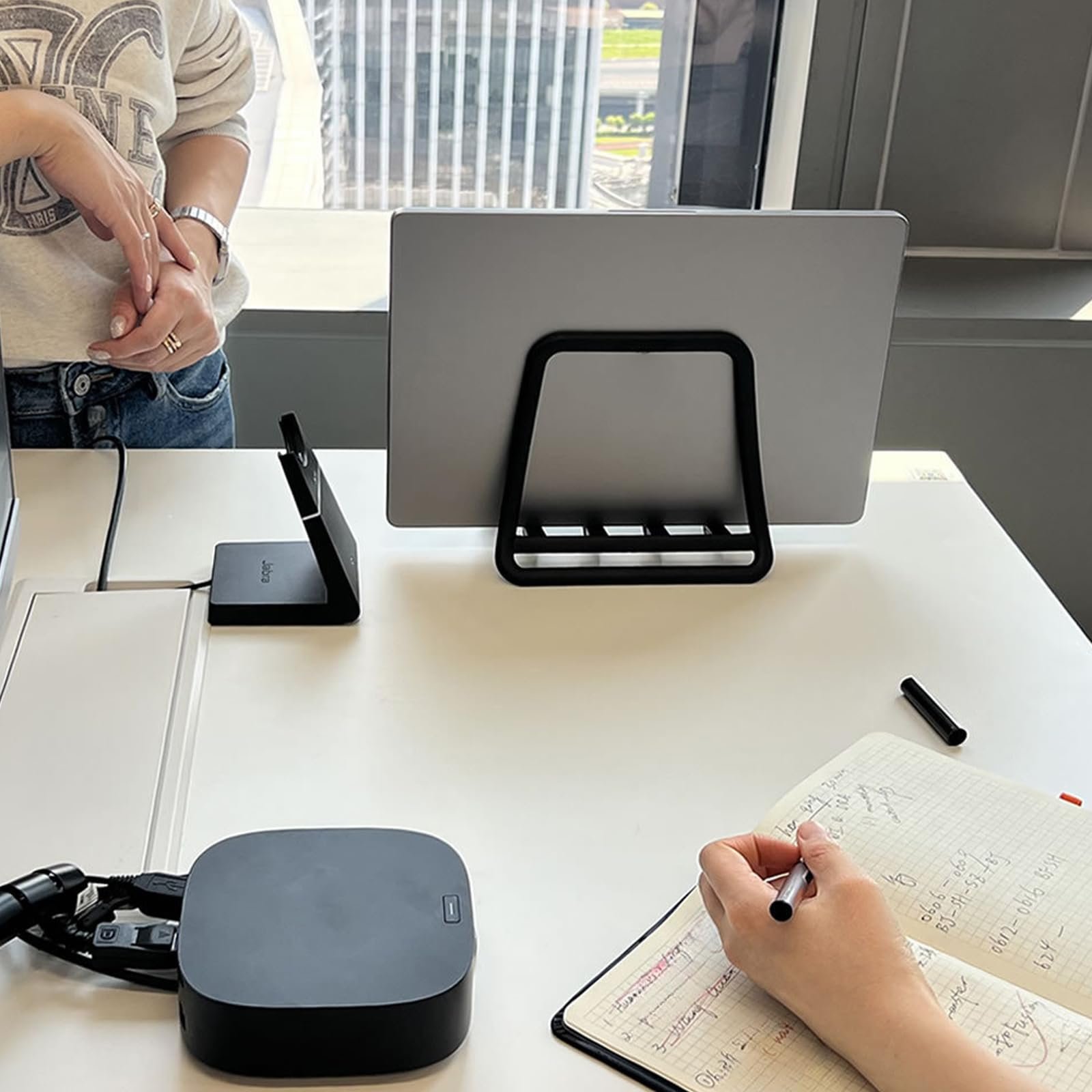 Вертикальна Підставка для ноутбука Регульована Настільна Док-станція, фото №7