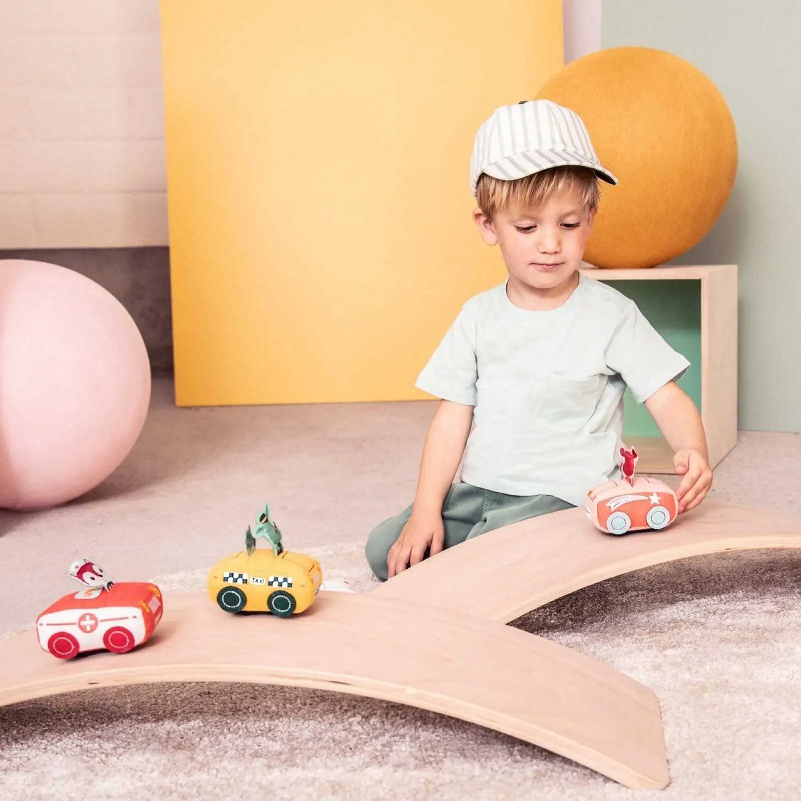 Машинка Lilliputiens Stella на фрикционном ходу, фото №5