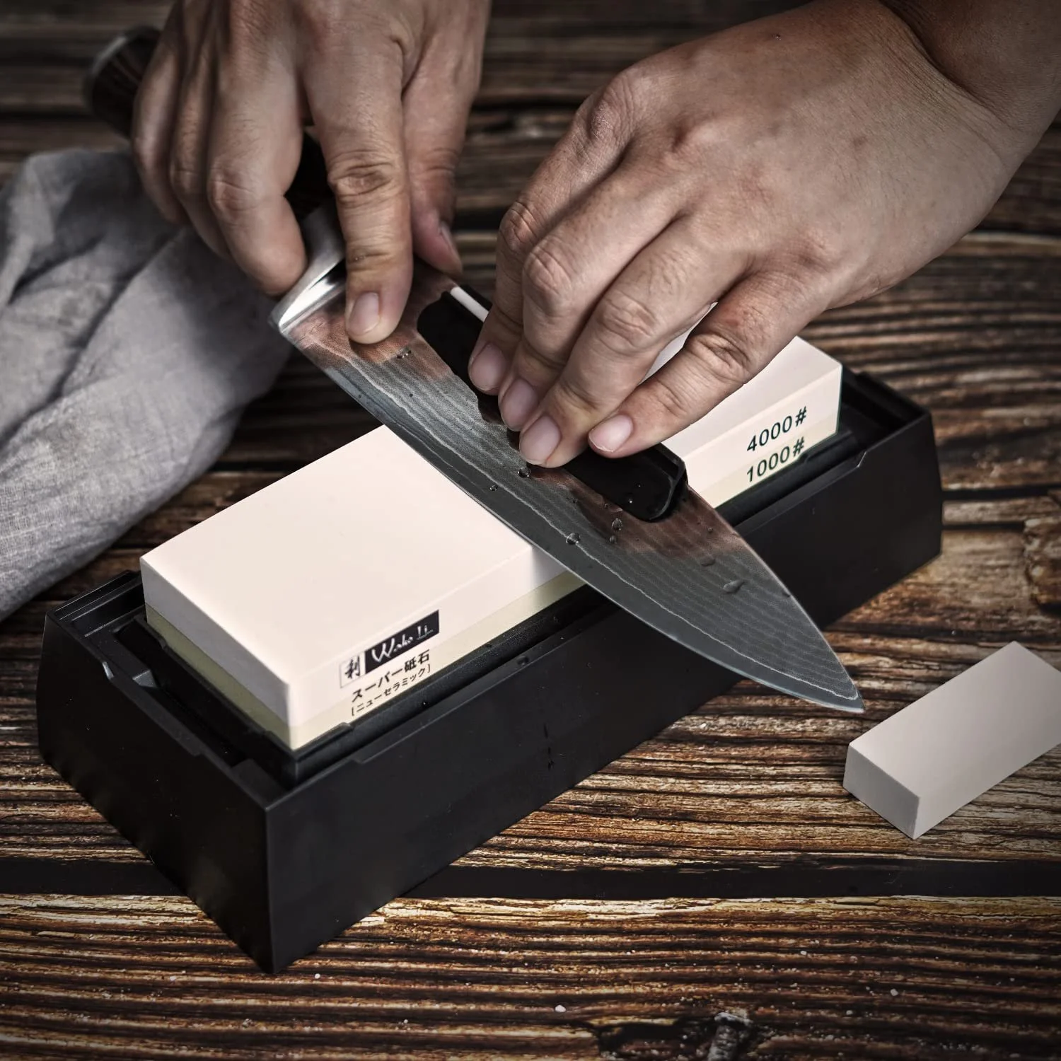 Точильний камінь Wakoli 1000/4000 корунд з аксесуарами в кейсі, фото №2