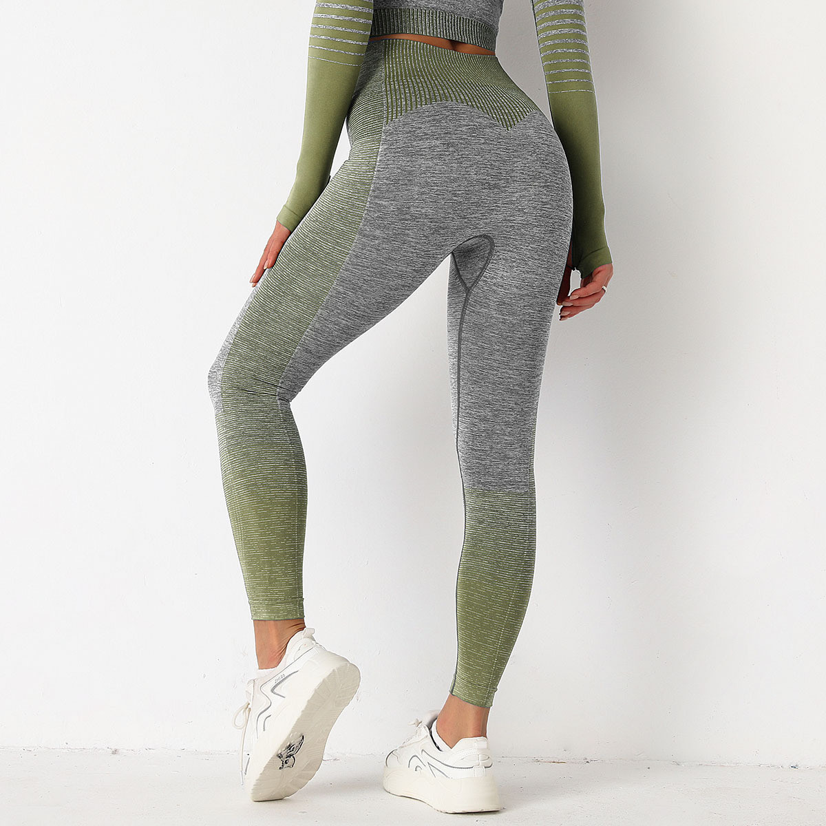Леггинсы женские спортивные 9657 M серые с зеленым, фото №7