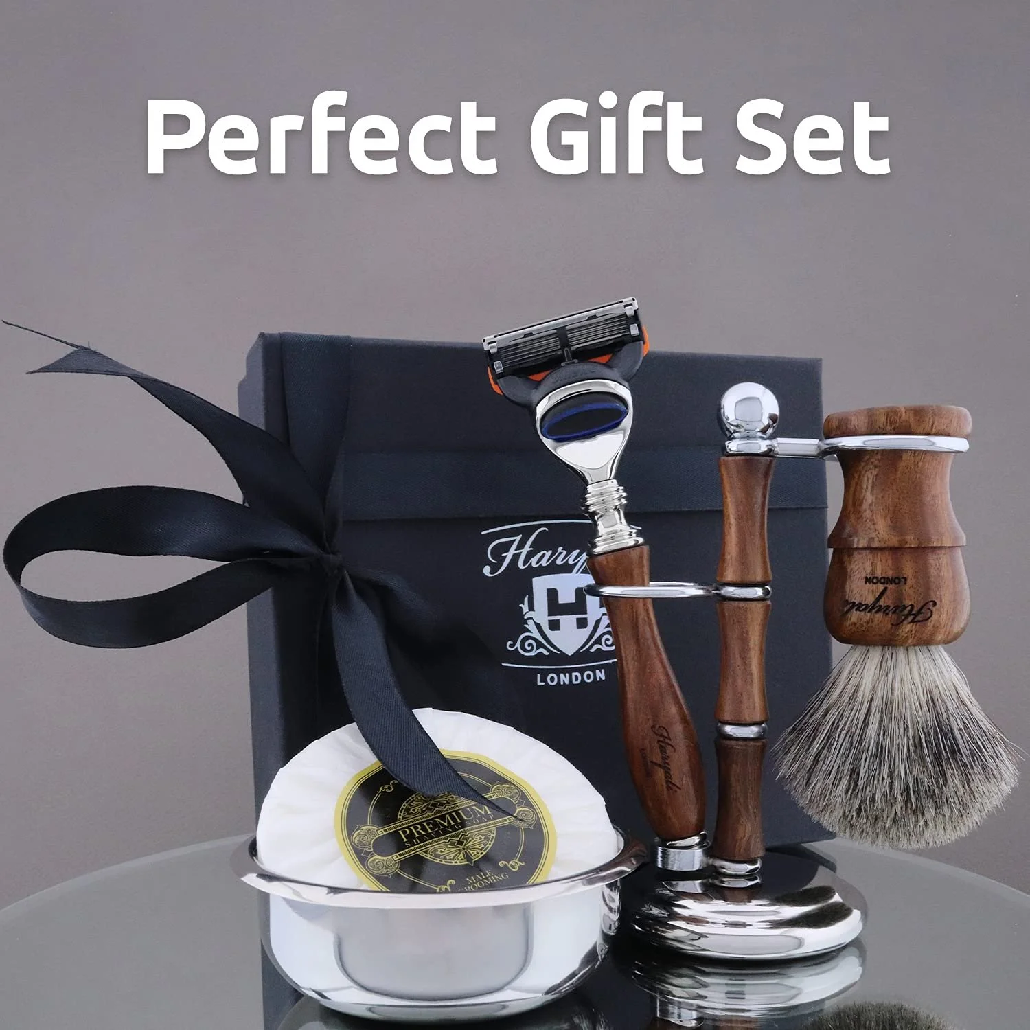 Набор для бритья Haryali London Wooden 5 Blades Синтетический барсук с подставкой, мылом и чашей, фото №2 Набор для бритья Haryali London Wooden 5 Blades Синтетический барсук с подставкой, мылом и чашей, фото №2