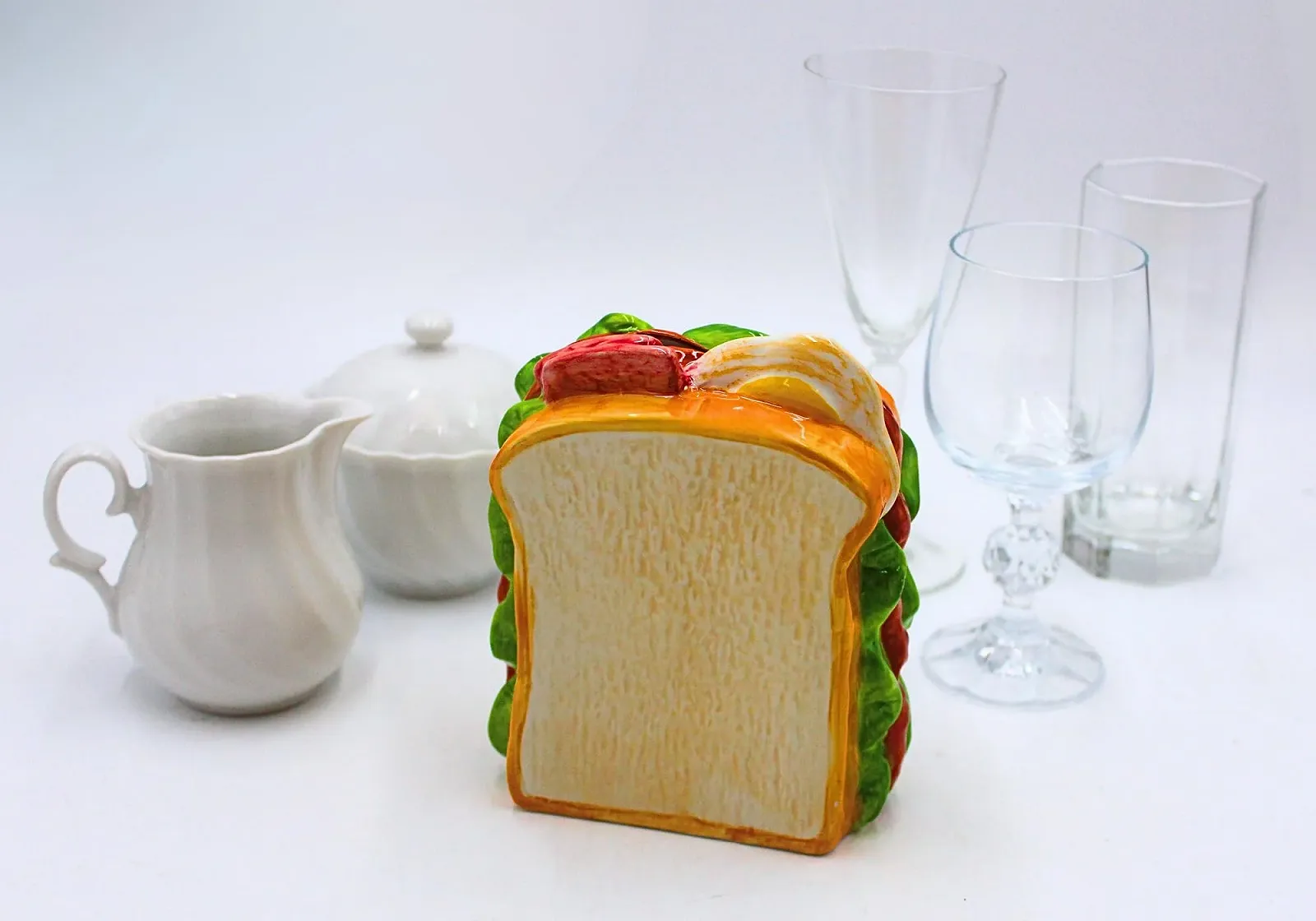 Керамічна скарбничка Dekohelden24 Сендвіч 12 х 6 х 15 см Білий хліб, фото №7