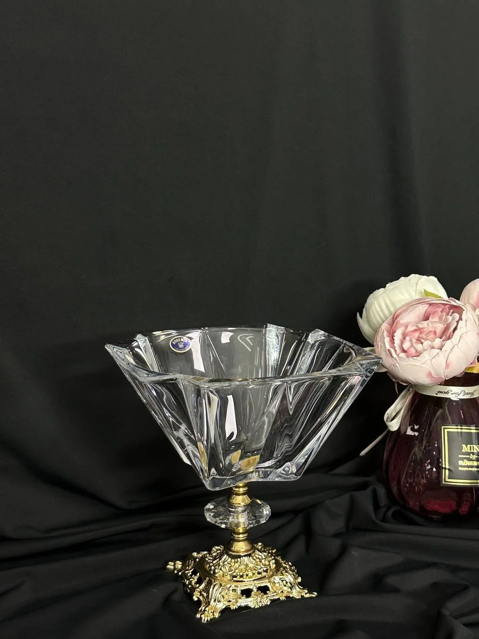 Конфетница хрусталь на золотой ножке 21х21 см, фото №1