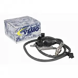 Датчик NOx, упорскування сечовини VEMO V52-72-0384 Green Mobility Parts для KIA synthetic.ua - Фото 1