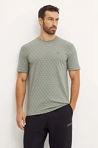 Мужская футболка GUESS Activewear / Зеленая / Размер M synthetic.ua - Фото 1