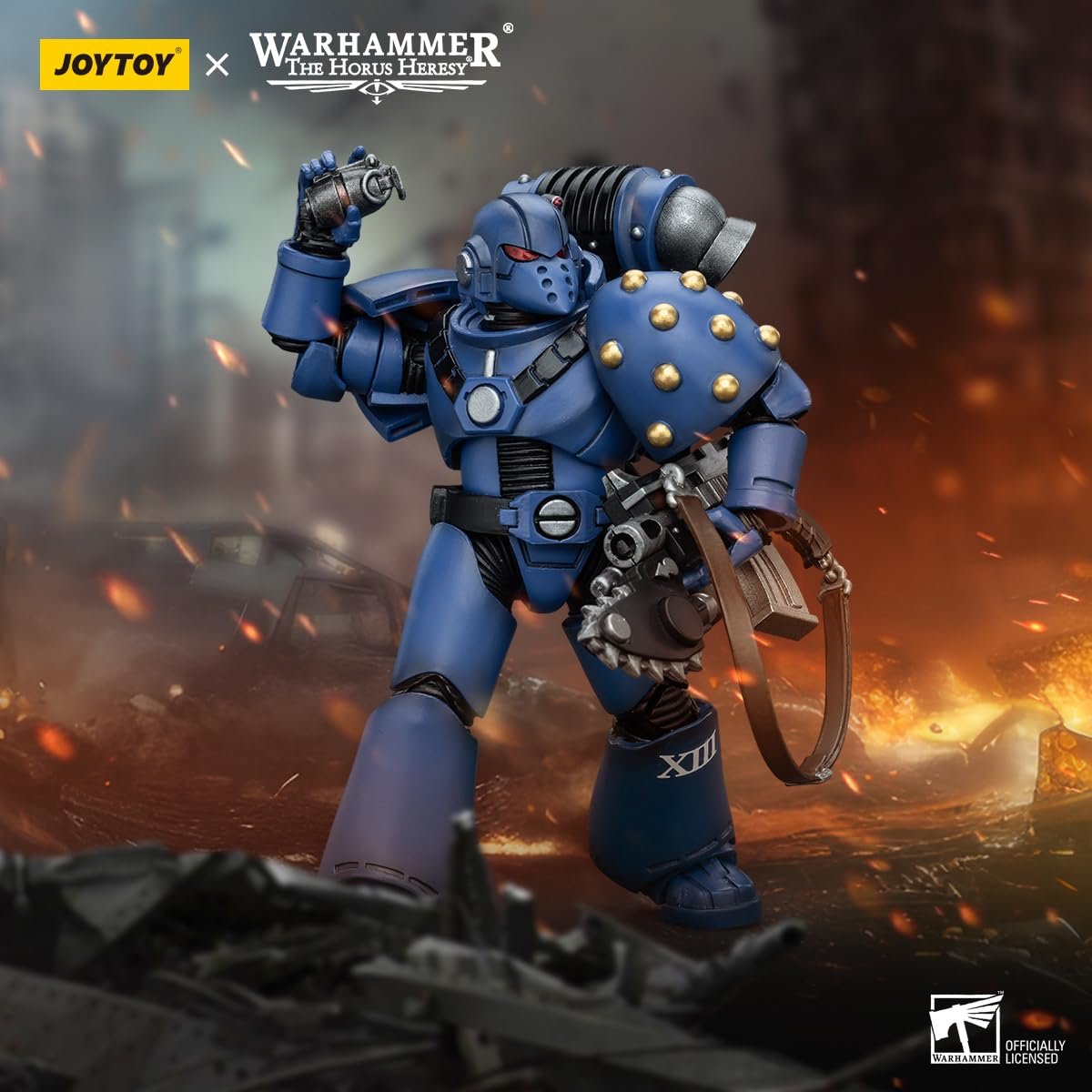Фигурка Legionary with Chainblade JOYTOY Warhammer 40k: Ultramarines MKVI Tactical Squad в масштабе 1:18, фото №6