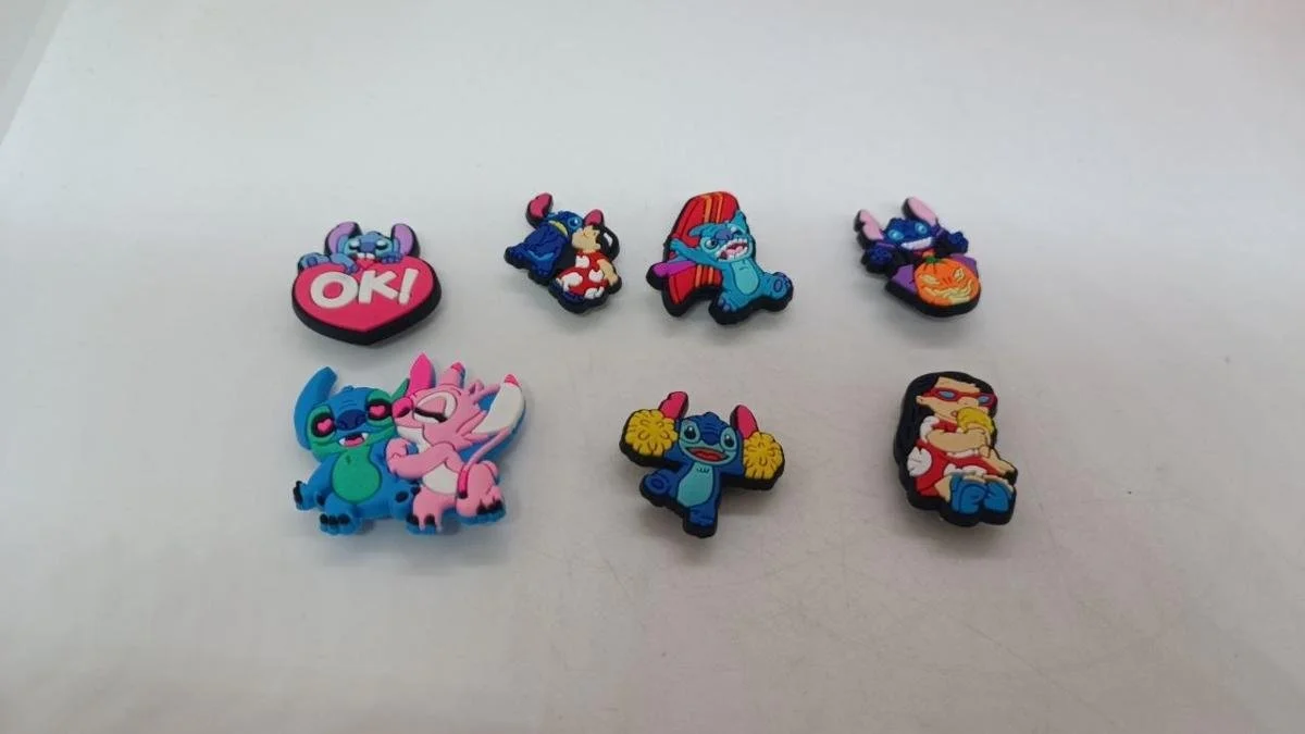Набор джибитсов для крокса (Crocs) "Лило и Стич" — Аксессуары для обуви Disney Stitch & Angel / 7 шт, фото №2