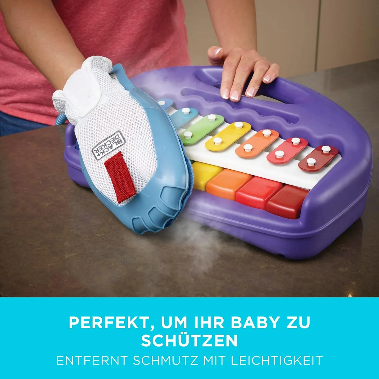 Парова швабра BLACK+DECKER 10-в-1 BHSM1615DAM-QS багатофункціональна з рукавицею STEAMitt, фото №10 Парова швабра BLACK+DECKER 10-в-1 BHSM1615DAM-QS багатофункціональна з рукавицею STEAMitt, фото №10