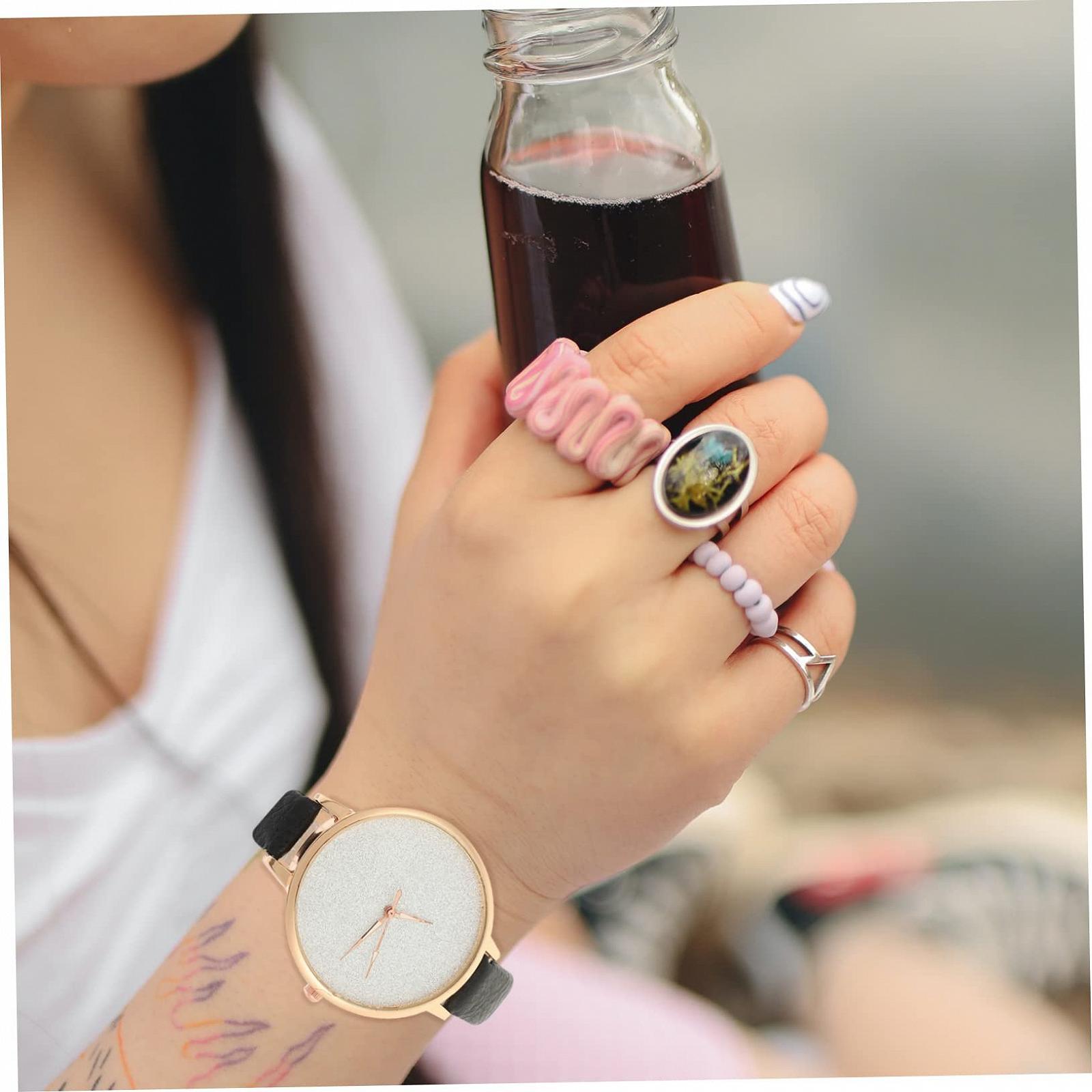 Женские часы Healvian с тонким кожаным ремешком, стильные кварцевые часы для женщин, минималистичные часы с черным ремешком, белые, разноцветные, фото №5 Женские часы Healvian с тонким кожаным ремешком, стильные кварцевые часы для женщин, минималистичные часы с черным ремешком, белые, разноцветные, фото №5