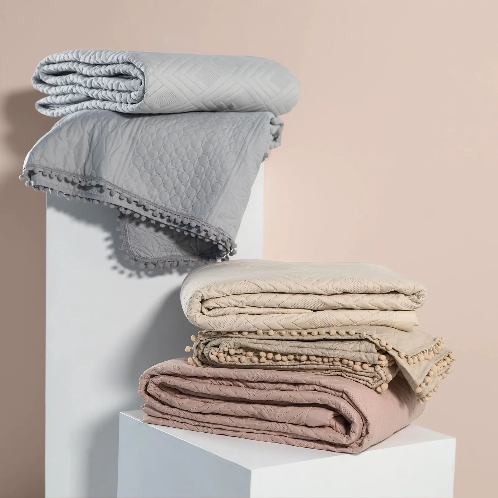 Покрывало AmeliaHome С помпонами 170 x 210 см Двустороннее ультразвуковое стегание Полиэстер Meadore Powder Pink, фото №5