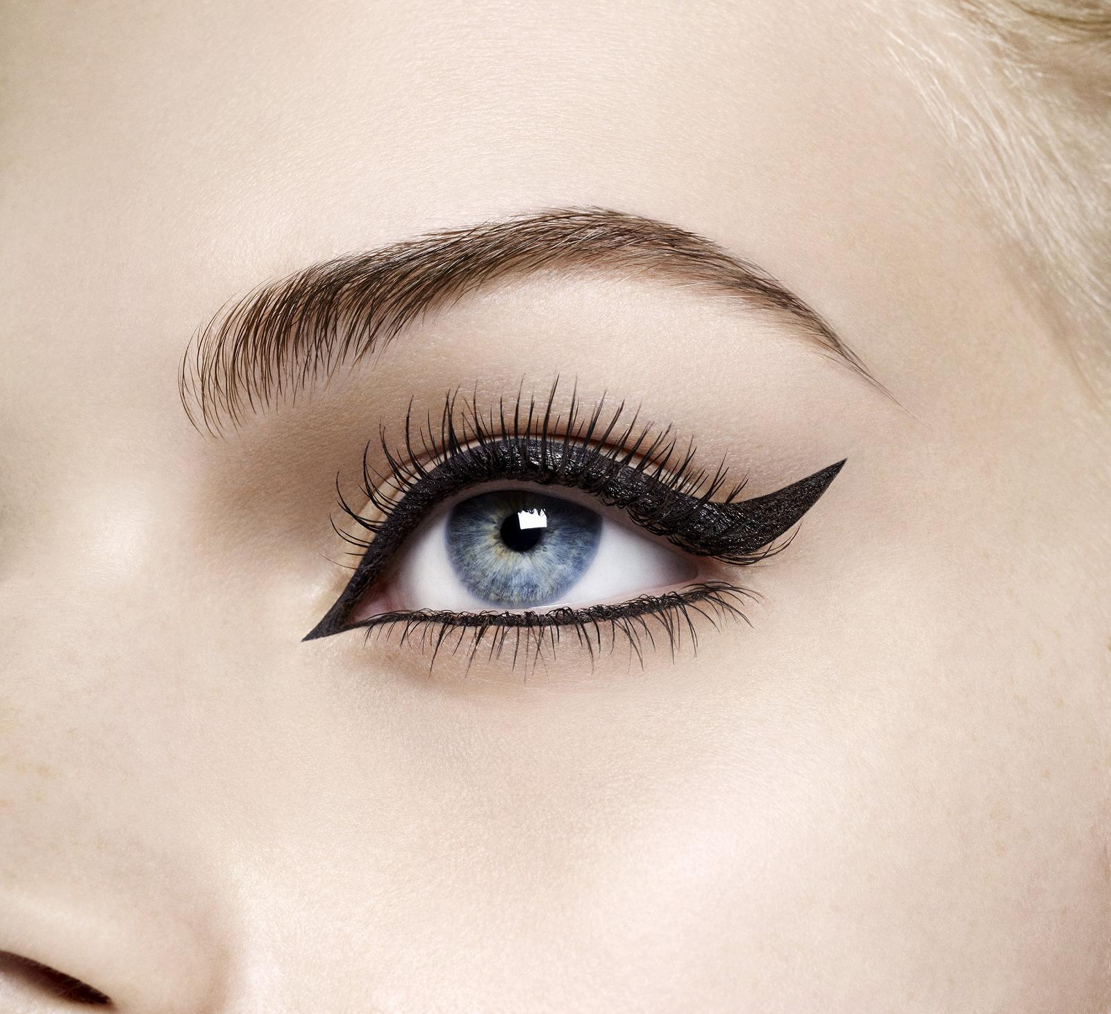 Підводка Bourjois Mega Liner 02 Ultra Black, фото №5 Підводка Bourjois Mega Liner 02 Ultra Black, фото №5