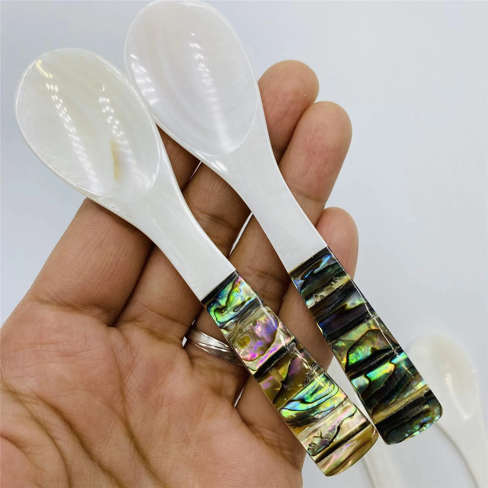 Ложка для ікри з перламутру 3.94 дюйми, набір 2 шт, ручна робота, з круглою ручкою біла, фото №3