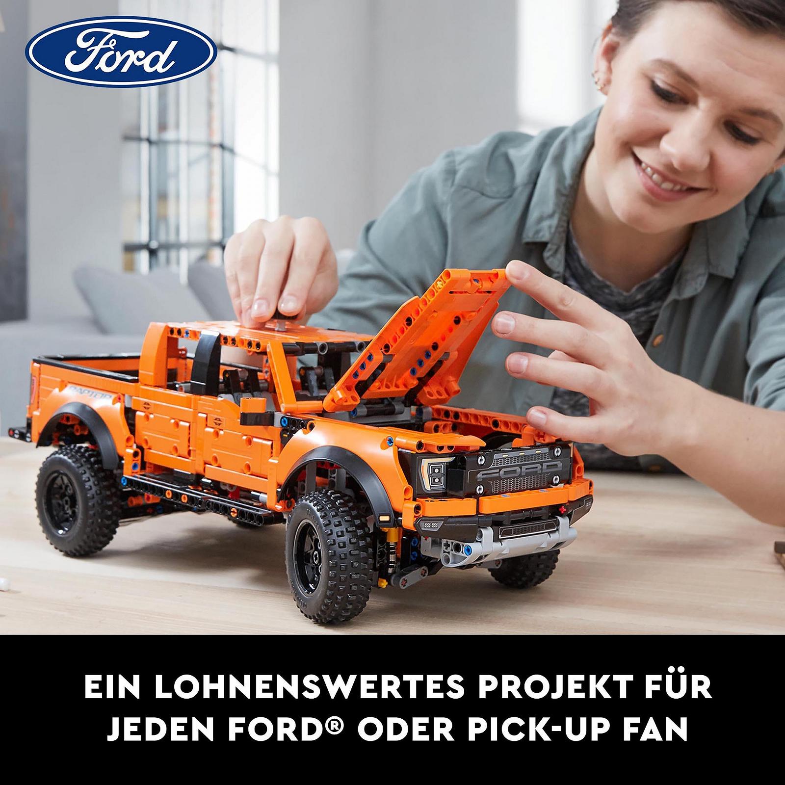Конструктор LEGO Technic Ford F-150 Raptor, фото №2