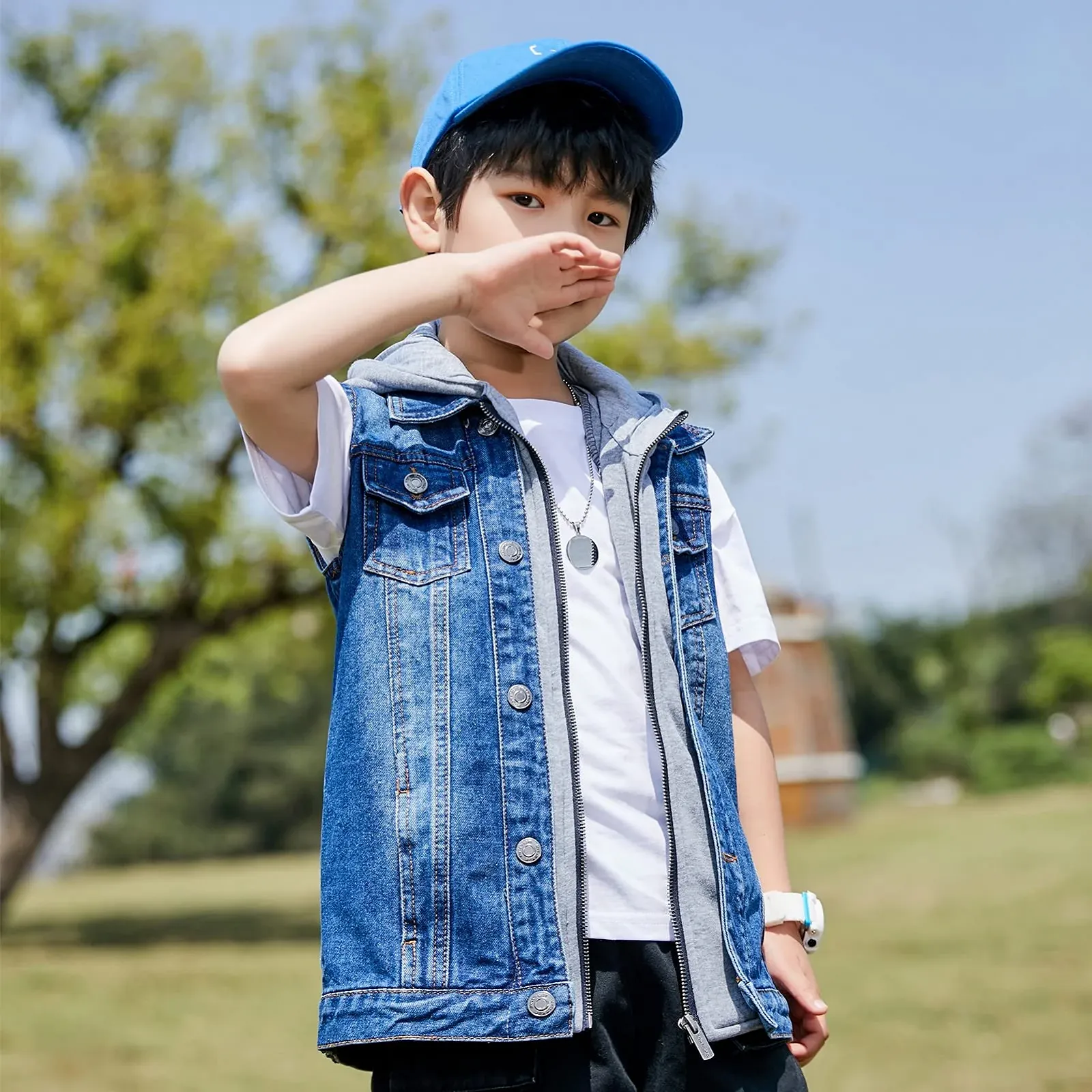 Джинсовая куртка-жилет L SERVER для девочек и мальчиков, фото №6 Джинсовая куртка-жилет L SERVER для девочек и мальчиков, фото №6