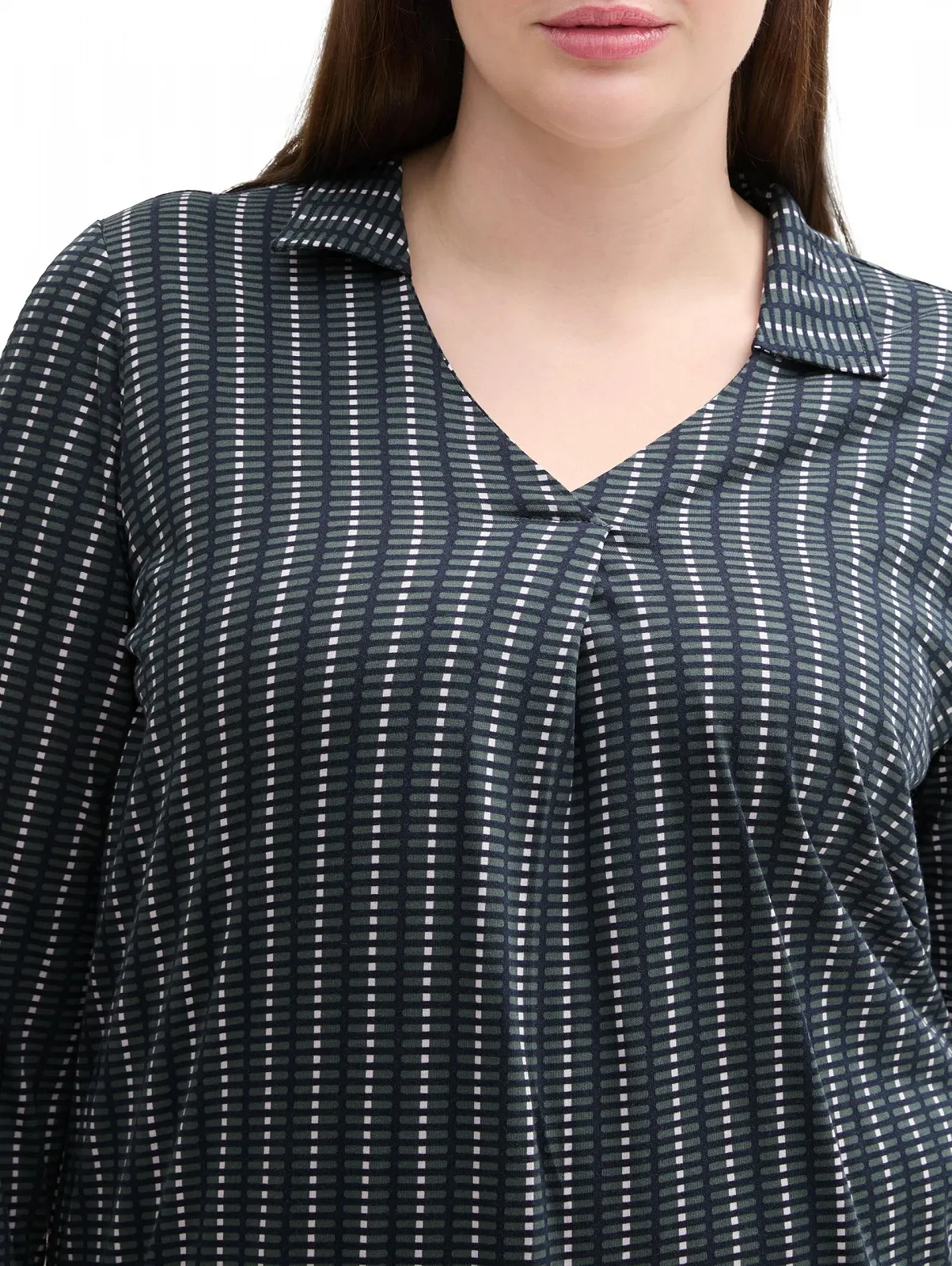 Женский Лонгслив TOM TAILOR Plus Size с воротником, фото №5 Женский Лонгслив TOM TAILOR Plus Size с воротником, фото №5