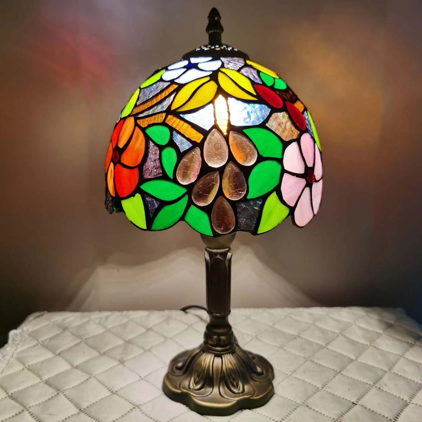 Настільна лампа Tiffany Retro Small E27 LED Квітковий та виноградний візерунок Кольорова, фото №3