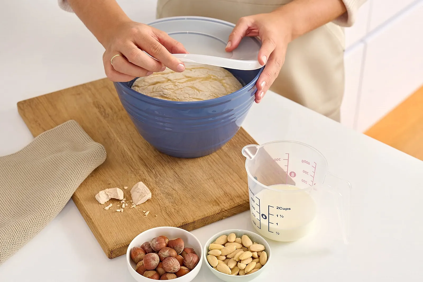 Миска для смешивания Emsa Prep&Bake K32541 пластиковая 4.15 л с крышкой, фото №4