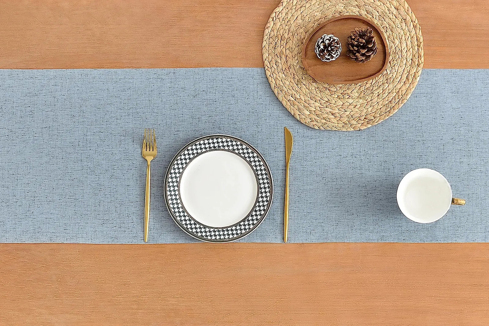 Ранер для столу Wracra Rustic Farmhouse 120 см Dusty Blue, фото №2 Ранер для столу Wracra Rustic Farmhouse 120 см Dusty Blue, фото №2