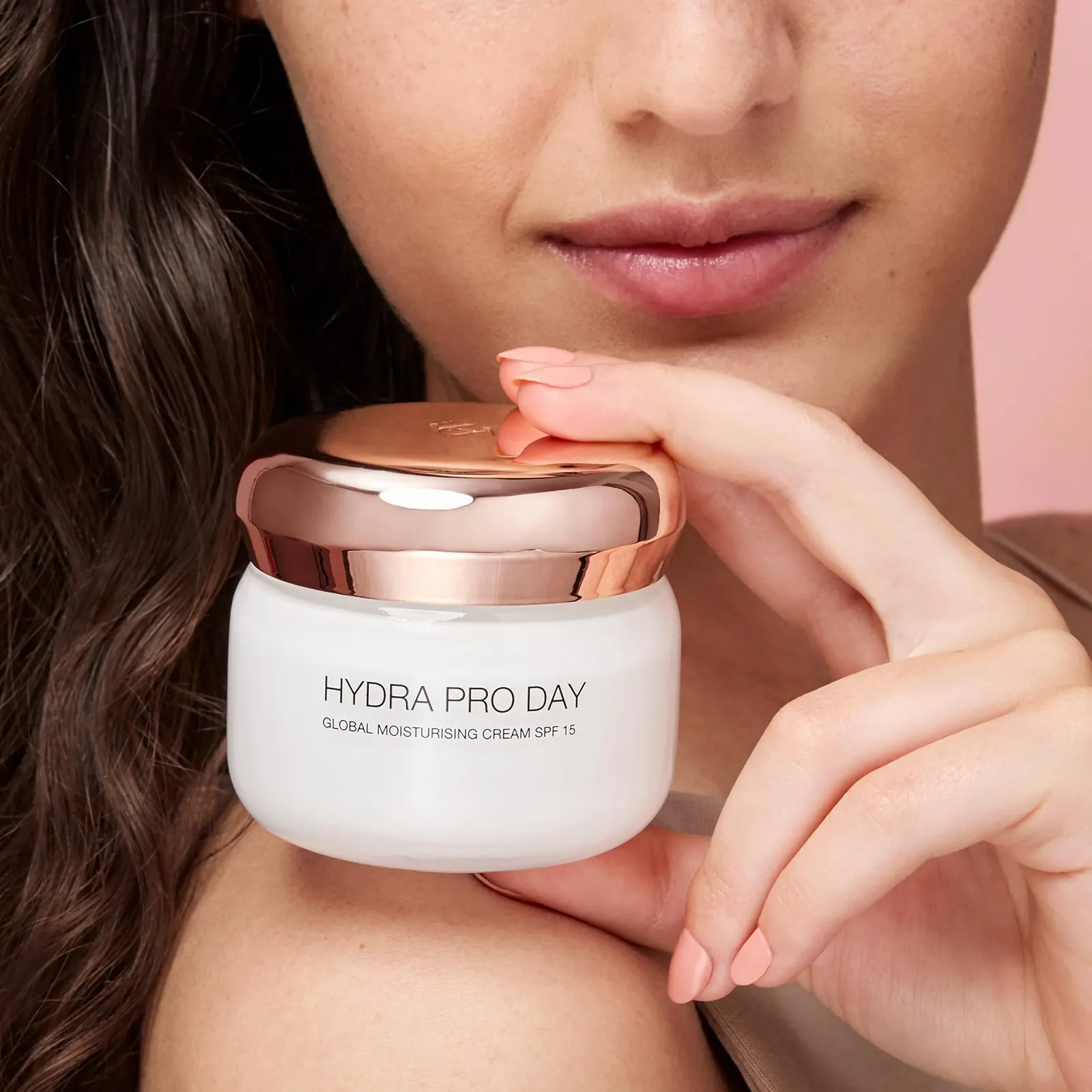 Крем для обличчя KIKO Milano Hydra Pro Day зволожувальний з гіалуроновою кислотою SPF 15, фото №6 Крем для обличчя KIKO Milano Hydra Pro Day зволожувальний з гіалуроновою кислотою SPF 15, фото №6