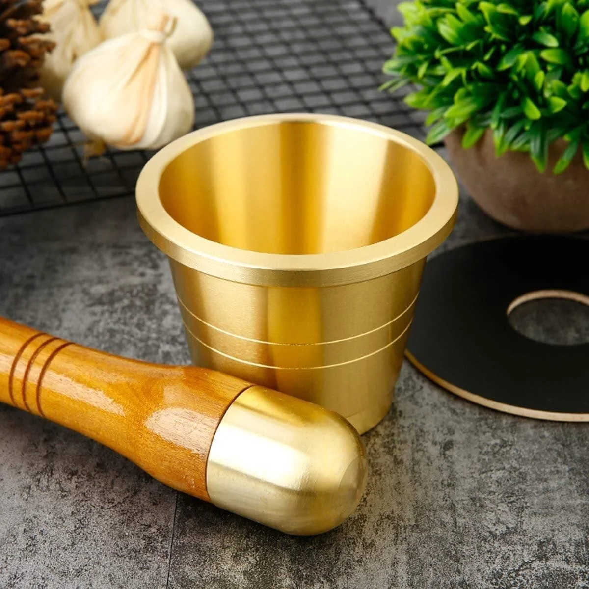 Ступка з товкачиком, з латуні, для спецій, міцний, довговічний і легко миється, фото №4