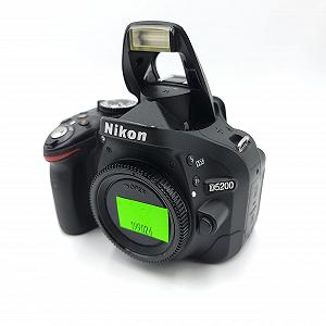 Цифровая зеркальная фотокамера Nikon D5200 (24.1MP) LCD 3 дюйма, черный - Фото 1