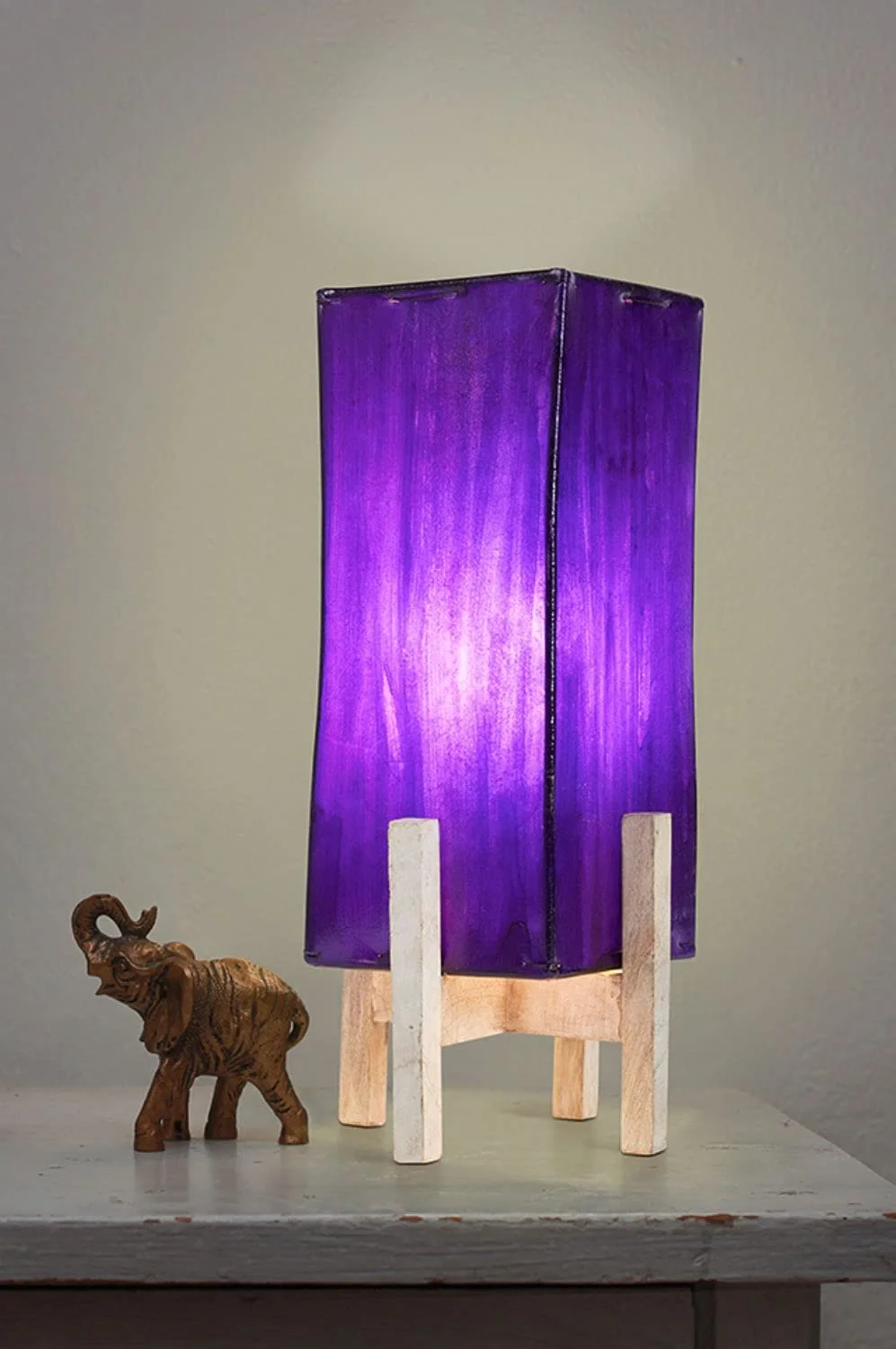 Настільна лампа Janka шкіряна фіолетова з білим каркасом 39 см набір з 2 шт, фото №4