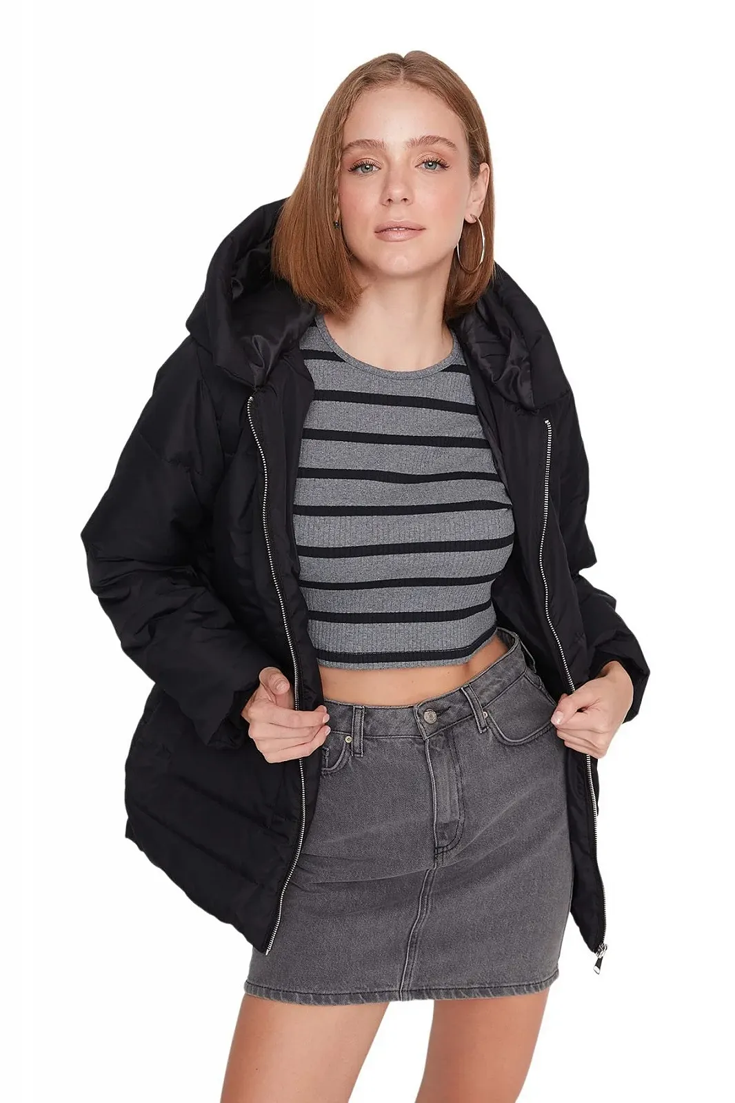 Куртка TRENDYOL Пуховая Однотонная Зимняя, фото №2 Куртка TRENDYOL Пуховая Однотонная Зимняя, фото №2