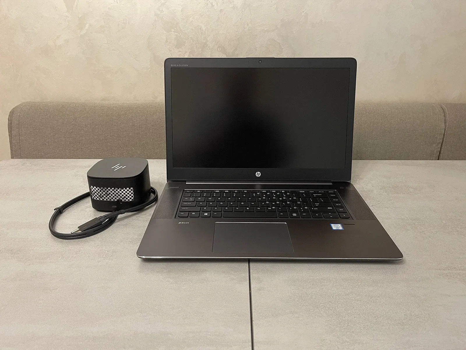 Ультрабук HP Zbook Studio G3, 15,6 FHD IPS, i7-6820HQ, 16GB, 256GB SSD, Nvidia 4GB + док-станция, фото №5