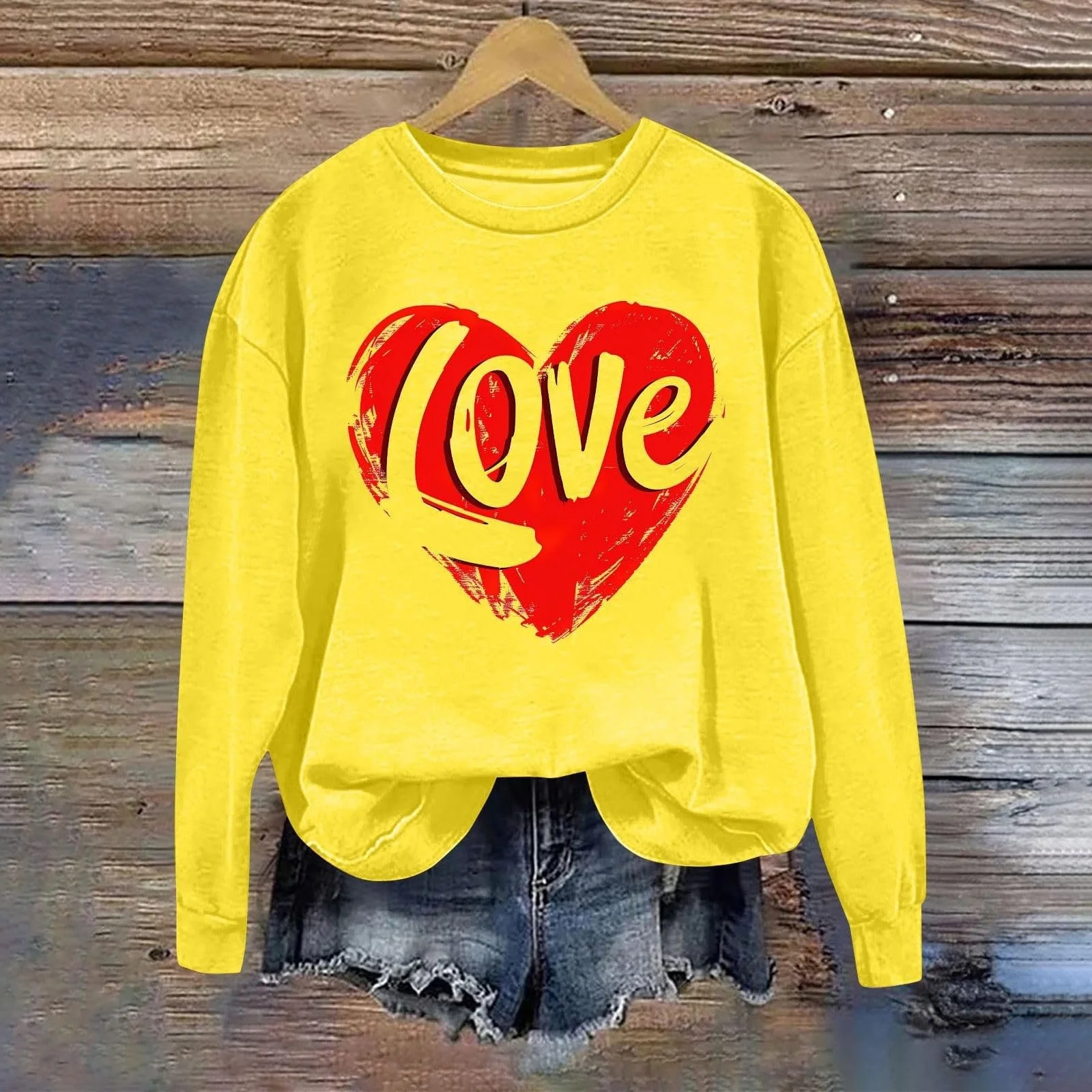 Женский Пуловер Gwnauz С принтом Сердца, фото №3 Женский Пуловер Gwnauz С принтом Сердца, фото №3