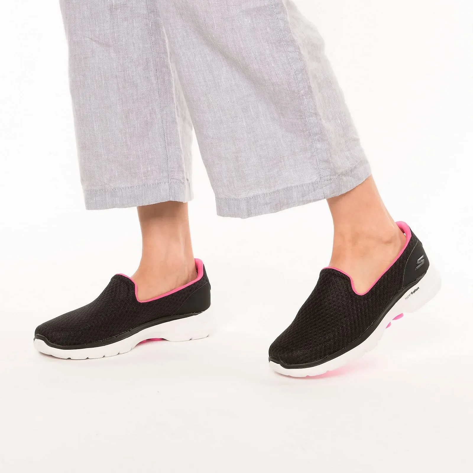 Кросівки Skechers Go Walk 6-Big Splash жіночі, фото №2 Кросівки Skechers Go Walk 6-Big Splash жіночі, фото №2